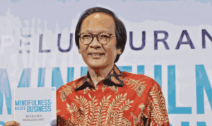 foto pendiri garudafood_11zon Dulu Dibully Sekarang Jadi Juragan Kacang Kaya Raya di Indonesia