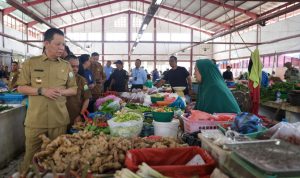 Pj. Gubernur Kunjungi Pasar Al-Mahirah di Kawasan Lamdingin