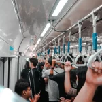 MRT Jakarta edukasi budaya buang sampah hingga pembayaran non tunai