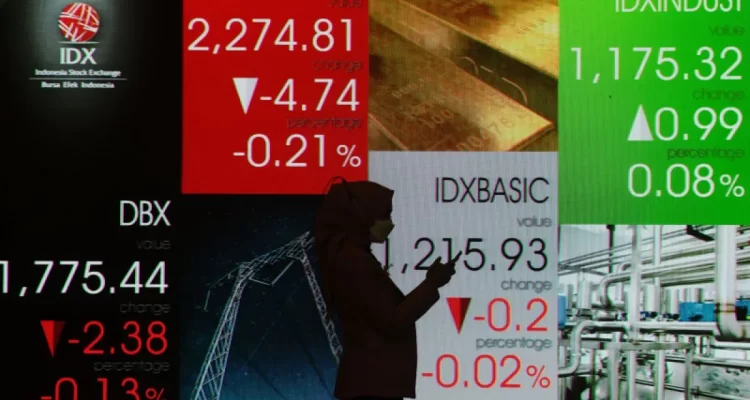 IHSG Kamis Ditutup Melemah Dipimpin Sektor Transportasi dan Logistik