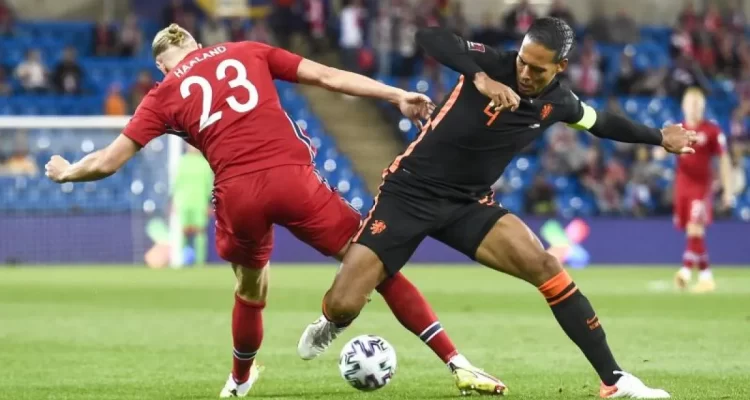 Klopp: Liverpool vs City bukan hanya Tentang Van Dijk Lawan Haaland