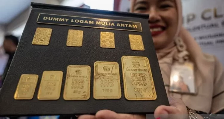 Harga Emas Antam Kembali Naik, Hari Ini Tembus Rp1,199 Juta per Gram
