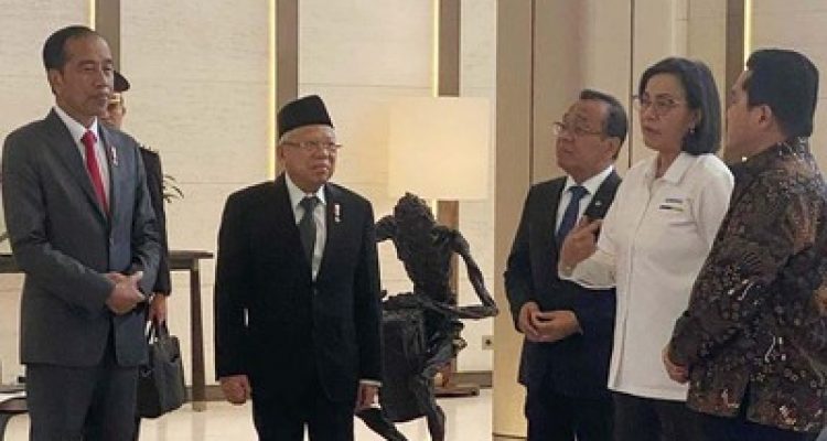 Jokowi Tiba-Tiba Ratas Soal BBM, Sri Mulyani Ungkap Ini yang Dibahas