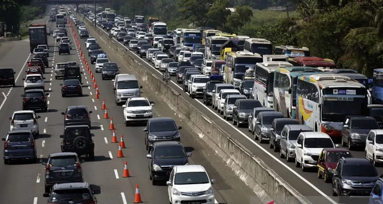 Pemerintah Perbaiki Skema Contra Flow Berdasarkan Evaluasi Mudik