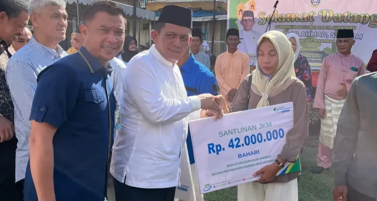 BPJAMSOSTEK Serahkan Santunan untuk Empat Ahli Waris Melayan