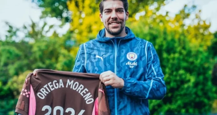 Stefan Ortega Memperpanjang Kontrak dengan Manchester City hingga 2026