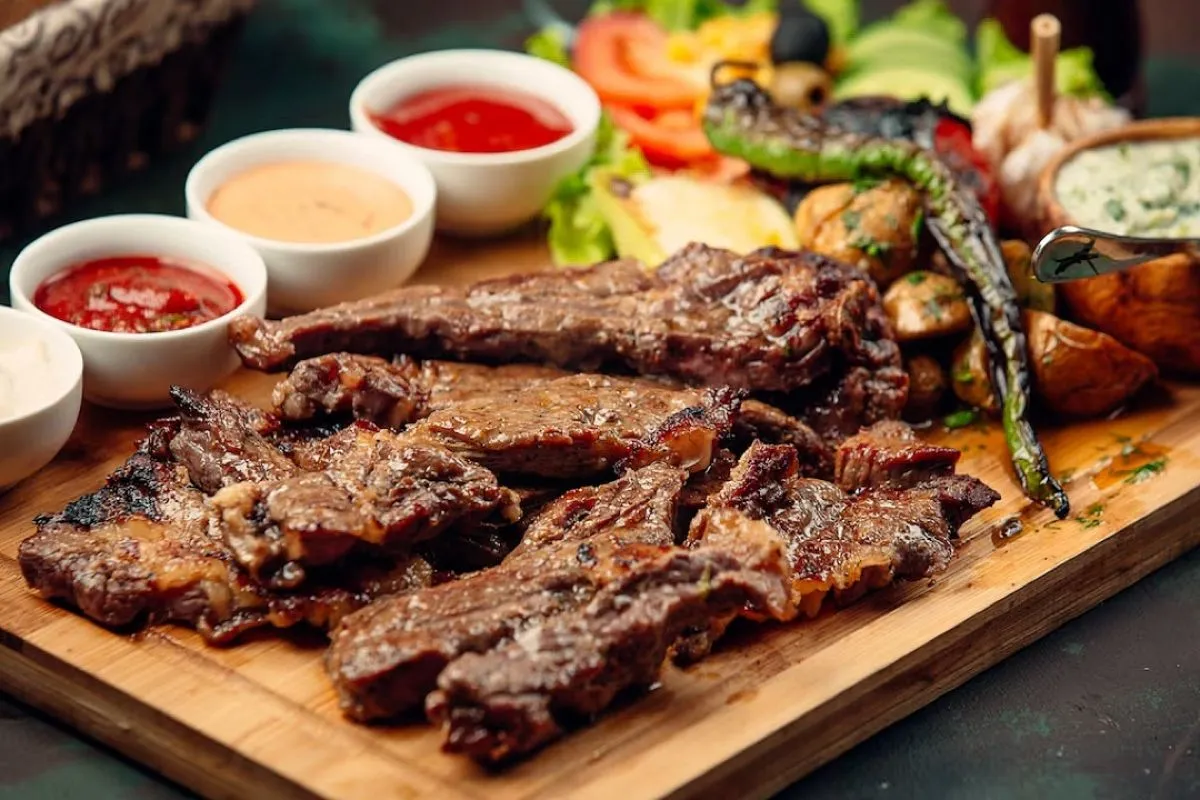 Tips Makan Steak agar Tetap Sehat dan Rendah Lemak