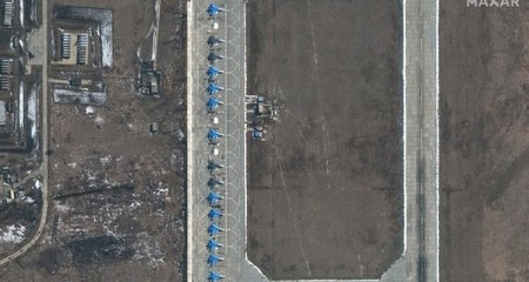 Pangkalan Militer Rusia Diserang Drone, Putin Evakuasi Warga