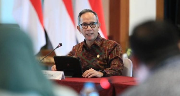 OJK Soroti Dampak Terpilihnya Trump, Pelaku Pasar Khawatirkan Ekonomi Global