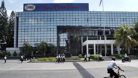 Kunjungan ke Pabrik Sritex, Wamenaker Pastikan Tidak Ada PHK