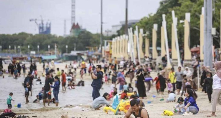 20 Ribu Wisatawan Kunjungi Ancol pada Libur Natal