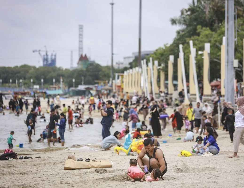 20 Ribu Wisatawan Kunjungi Ancol pada Libur Natal