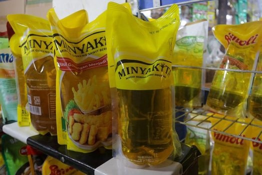 Bulog Ditugaskan Distribusi Minyakita, Prabowo Tetapkan Harga Rp 15.700/Liter