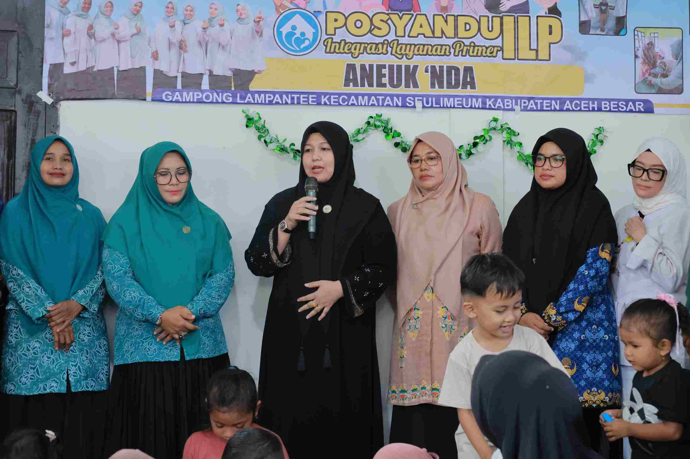 Ketua Pembina Posyandu Aceh Besar Tekankan Pentingnya Imunisasi