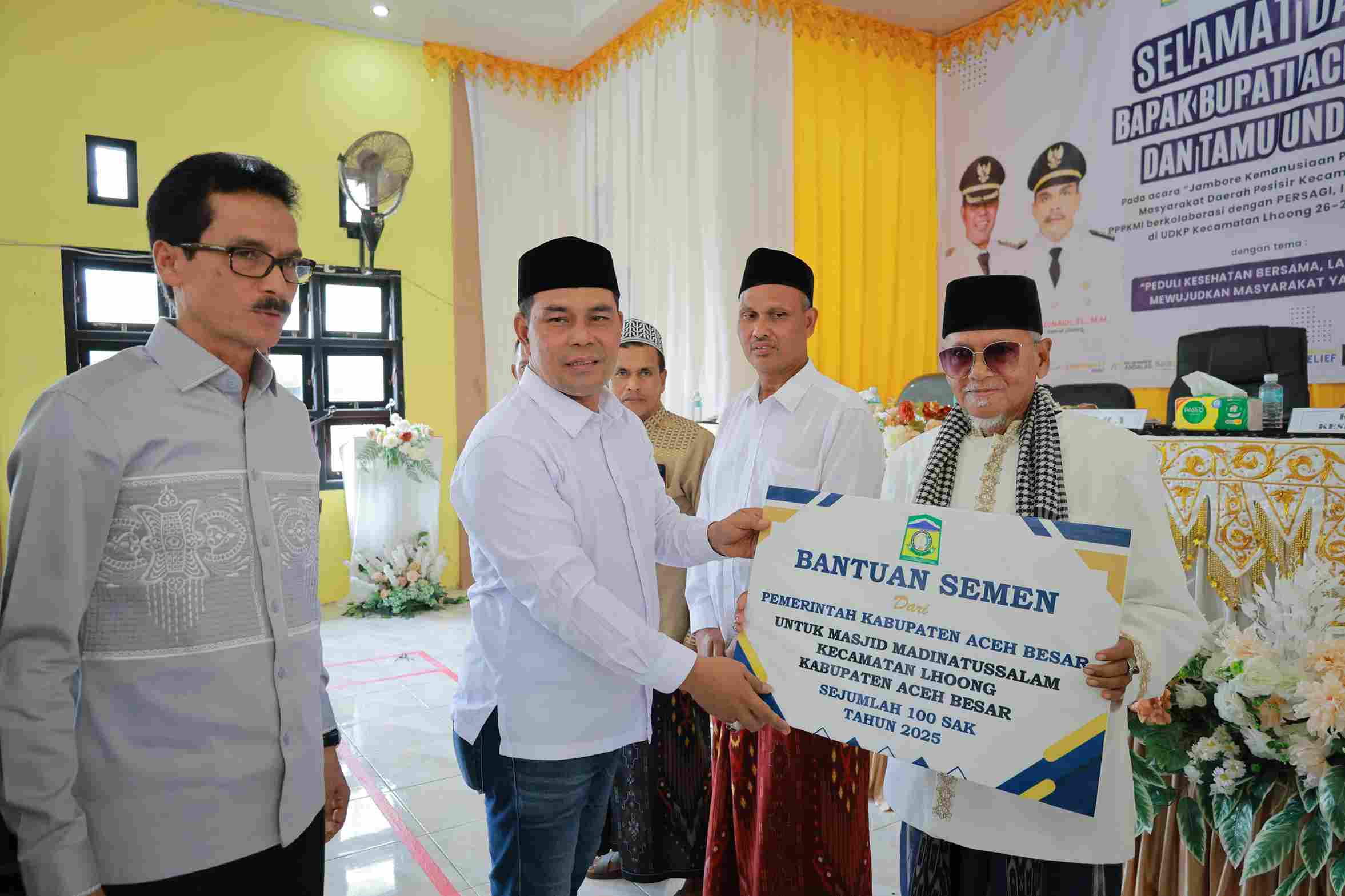 Bupati Syech Muharram Buka Jambore Kemanusiaan Peduli Kesehatan di Lhoong