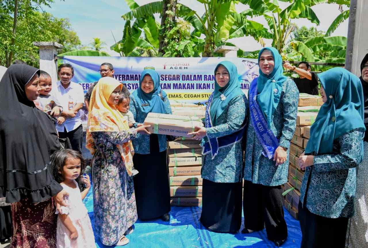 Tekan Stunting dan Gizi Buruk, Pemkab Aceh Besar Salurkan 5,4 Ton Ikan
