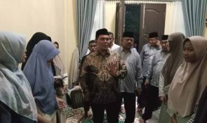 Bupati Syech Muharram Kunjungi Pemondokan Kafilah Aceh Besar MTQ Ke XXXVII Aceh 2025 di Pidie Jaya