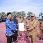 Bupati Muharram Idris Resmi Lantik Ribuan PPPK Paruh Waktu di Aceh Besar